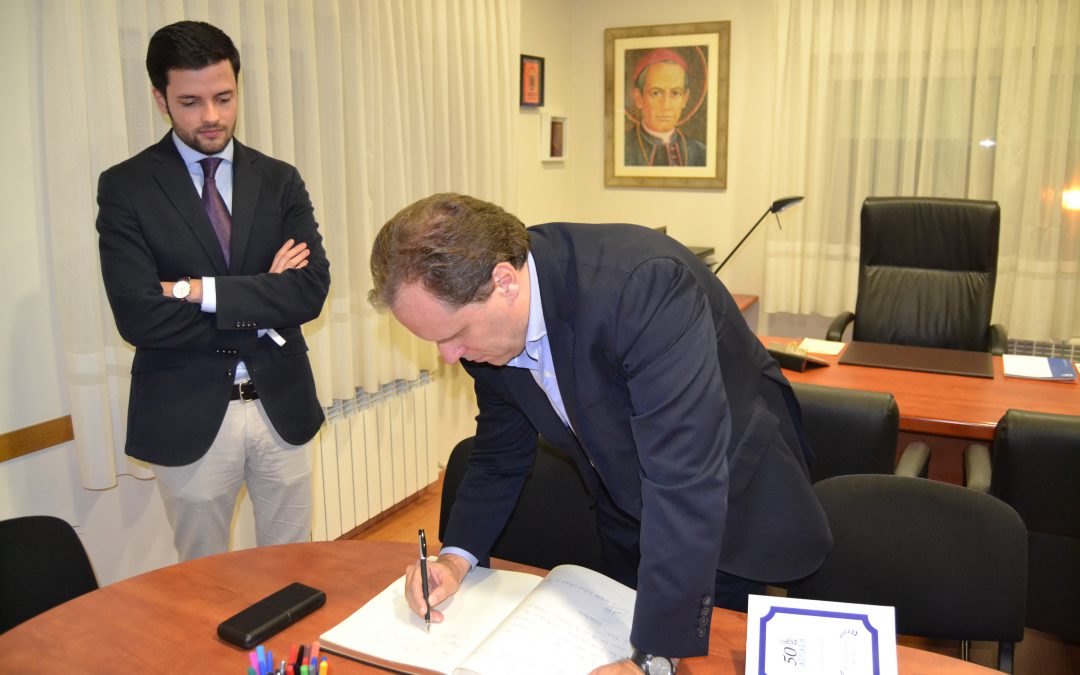 Conferencia Daniel Lacalle