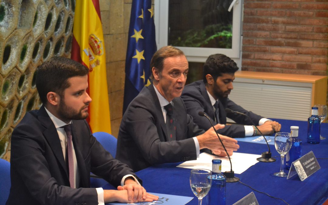 Conferencia Excmo. Sr. D. José Ramón Navarro Miranda