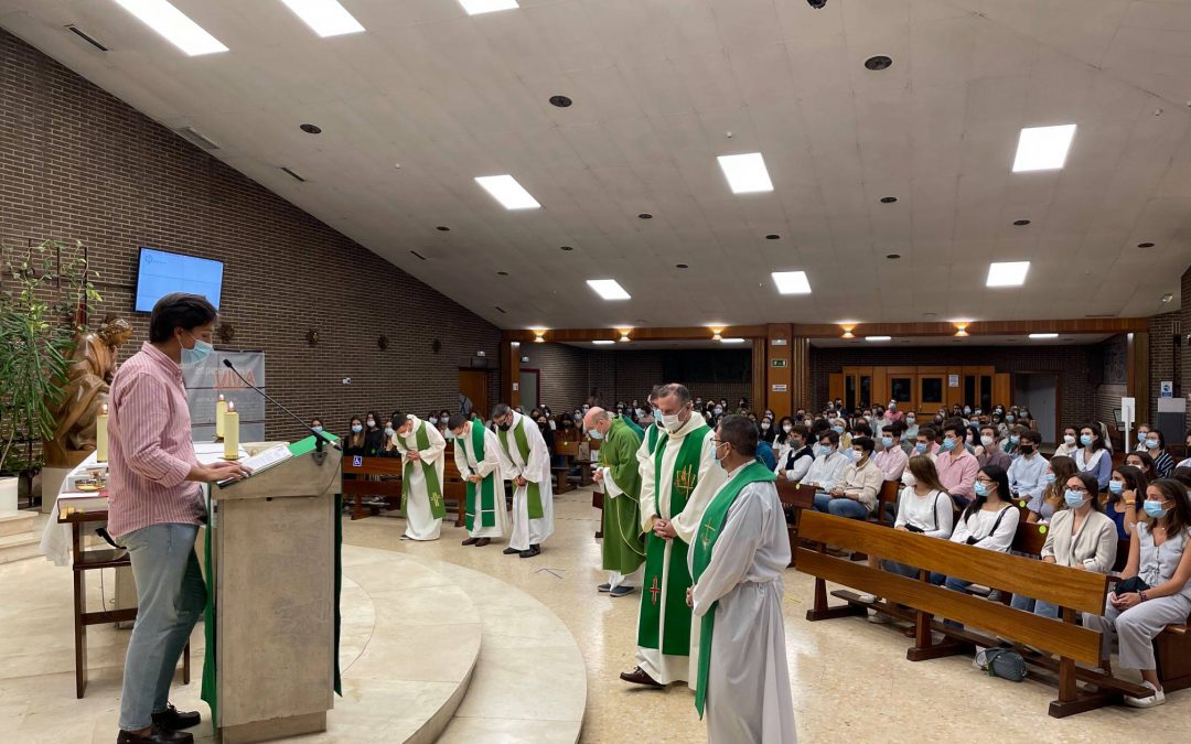 Eucaristía Inicio de Curso 2021-2022