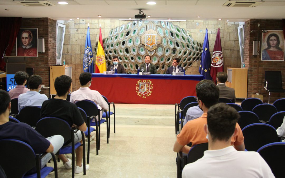 Conferencia de «El Fundi»