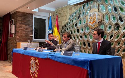 Conferencia de D. José Luis Martínez Almeida