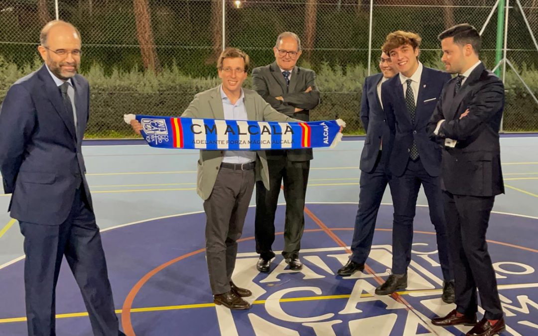 Visita de José Luis Martínez Almeida al CM Alcalá
