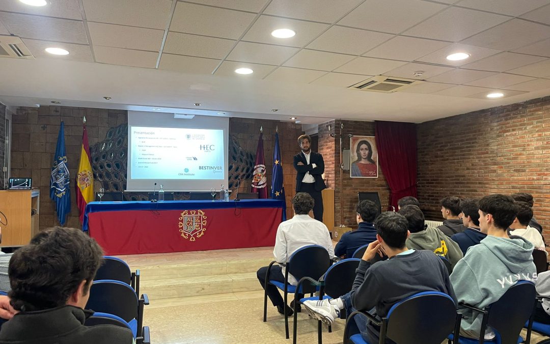 D. Miguel Dolz participa en  la actividad de emprendimiento