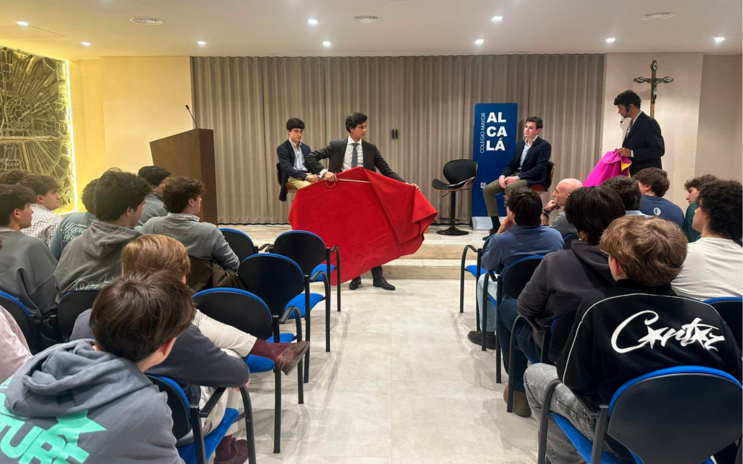 Coloquio Taurino con Novilleros