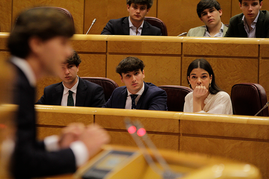 de Madrid en la Final Torneo de Debate en el Senado de España