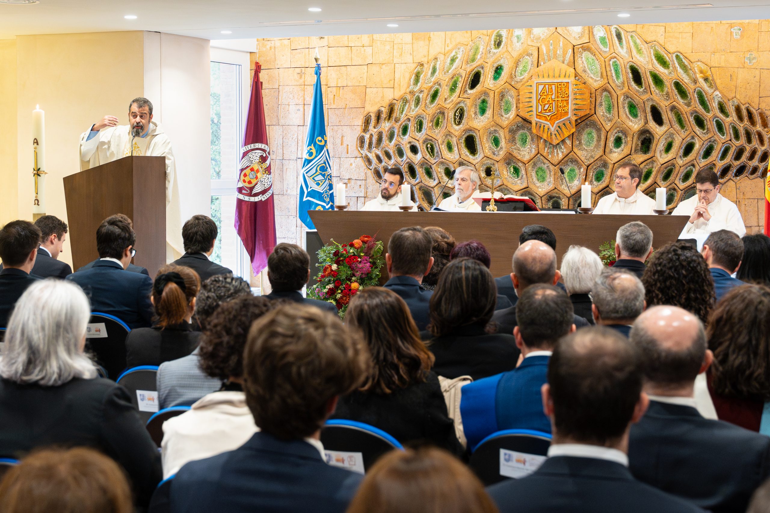 Eucaristía Clausura Colegio Mayor Alcalá de Madrid
