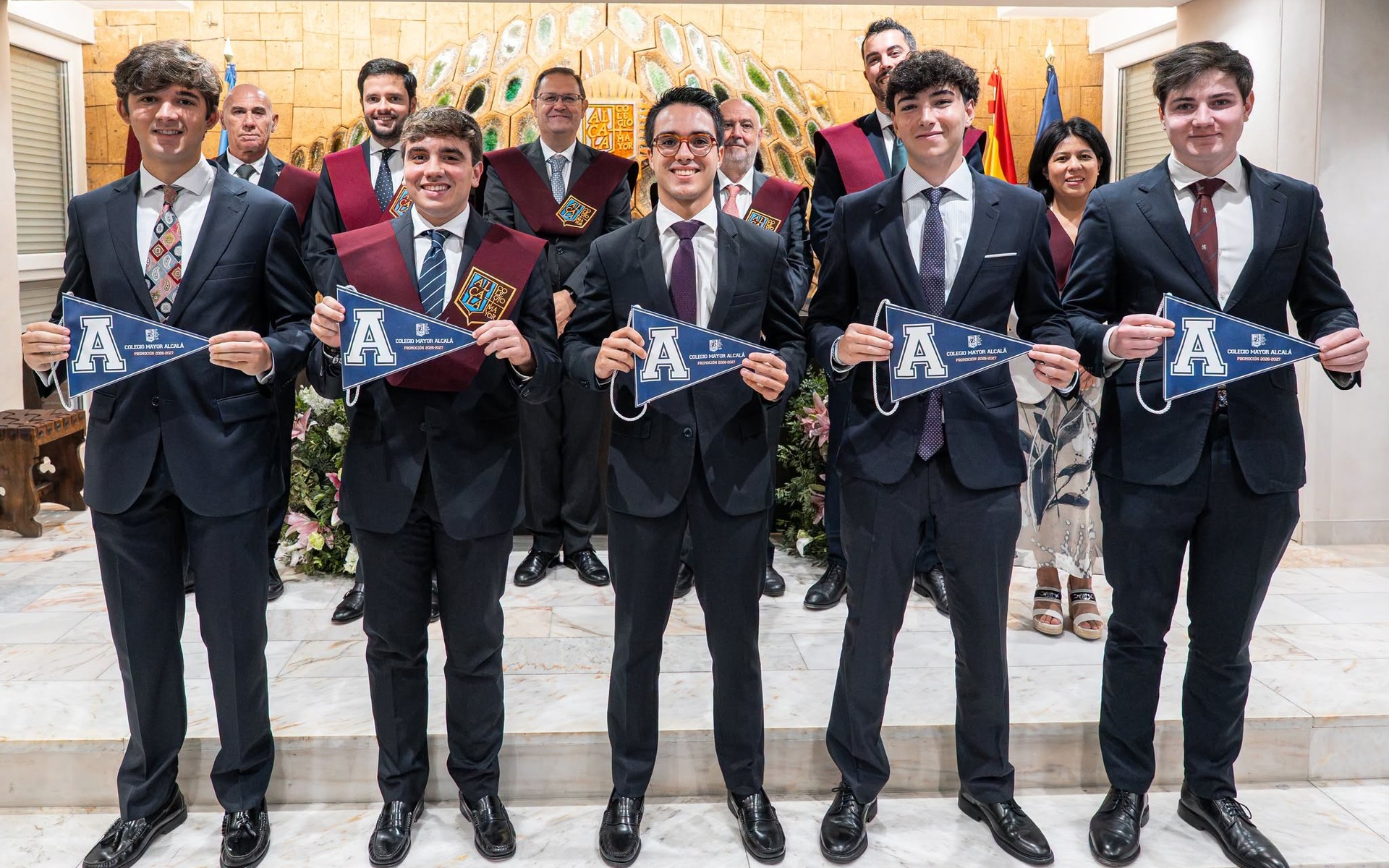 Colegiales mayores reconocidos como buenos integradores por sus colegiales de nuevo ingreso